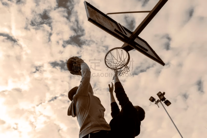 TA：非洲杯前在利物浦还有4场比赛，萨拉赫希望证明自己