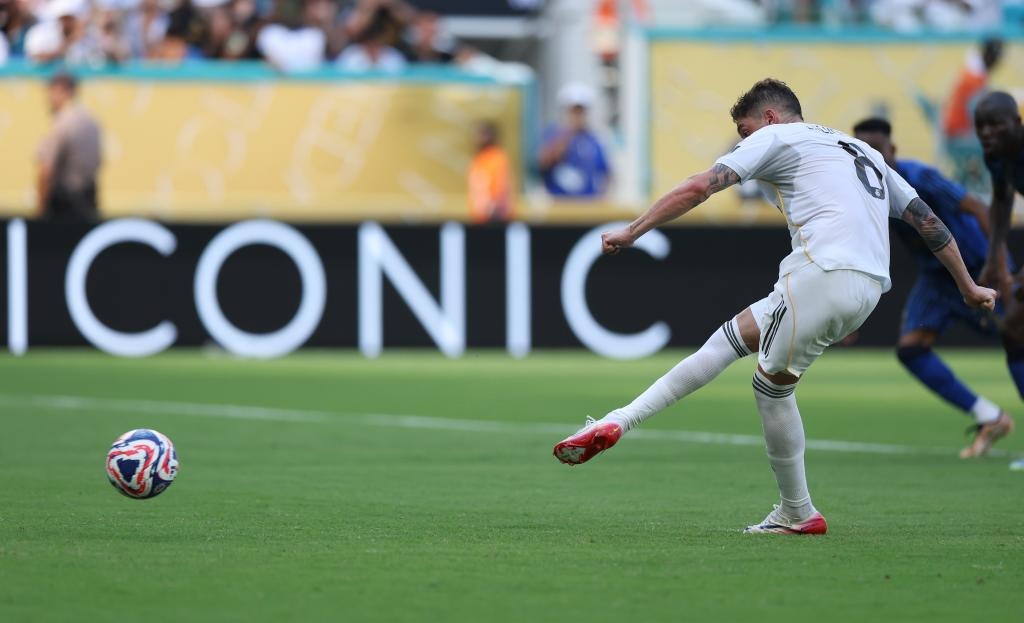 对阵马耳他破门，莱万国家队攻破39个对手球门追平梅西排第二